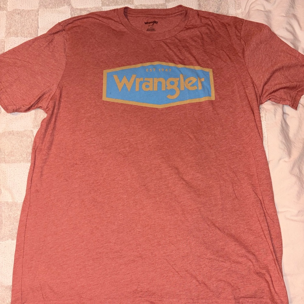 I used it as a sleep tee!!!     Wrangler Red Heather Tee with Blue and Gold Logo